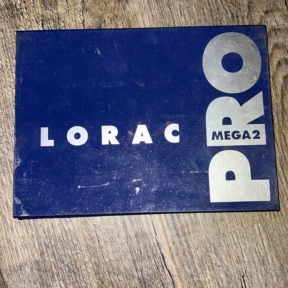 LORAC MEGA PRO 2